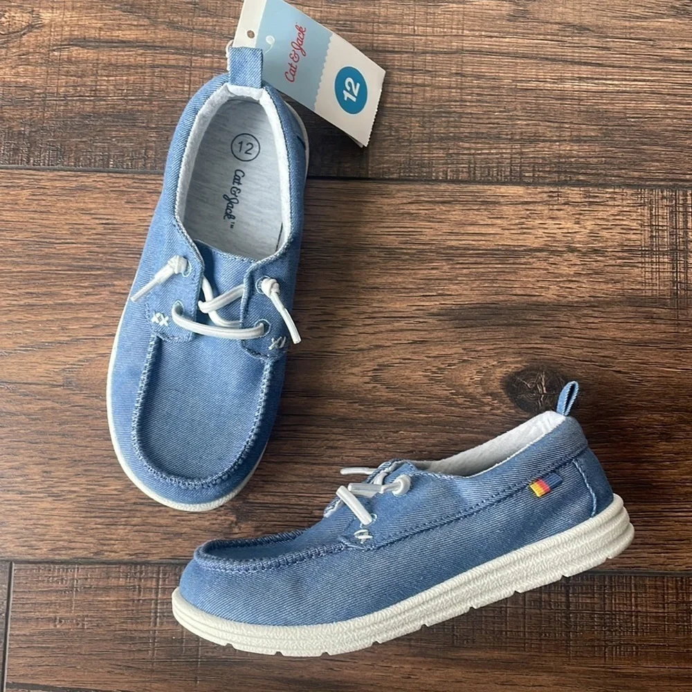 Cat & Jack Boys shoes blue Bobby lace loafers New size 12
